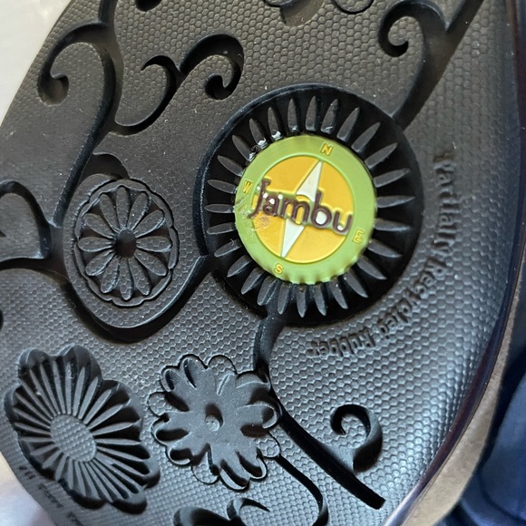 Jambu Booties sz 9.5 faux fur design; great w socks - Picture 5 of 5